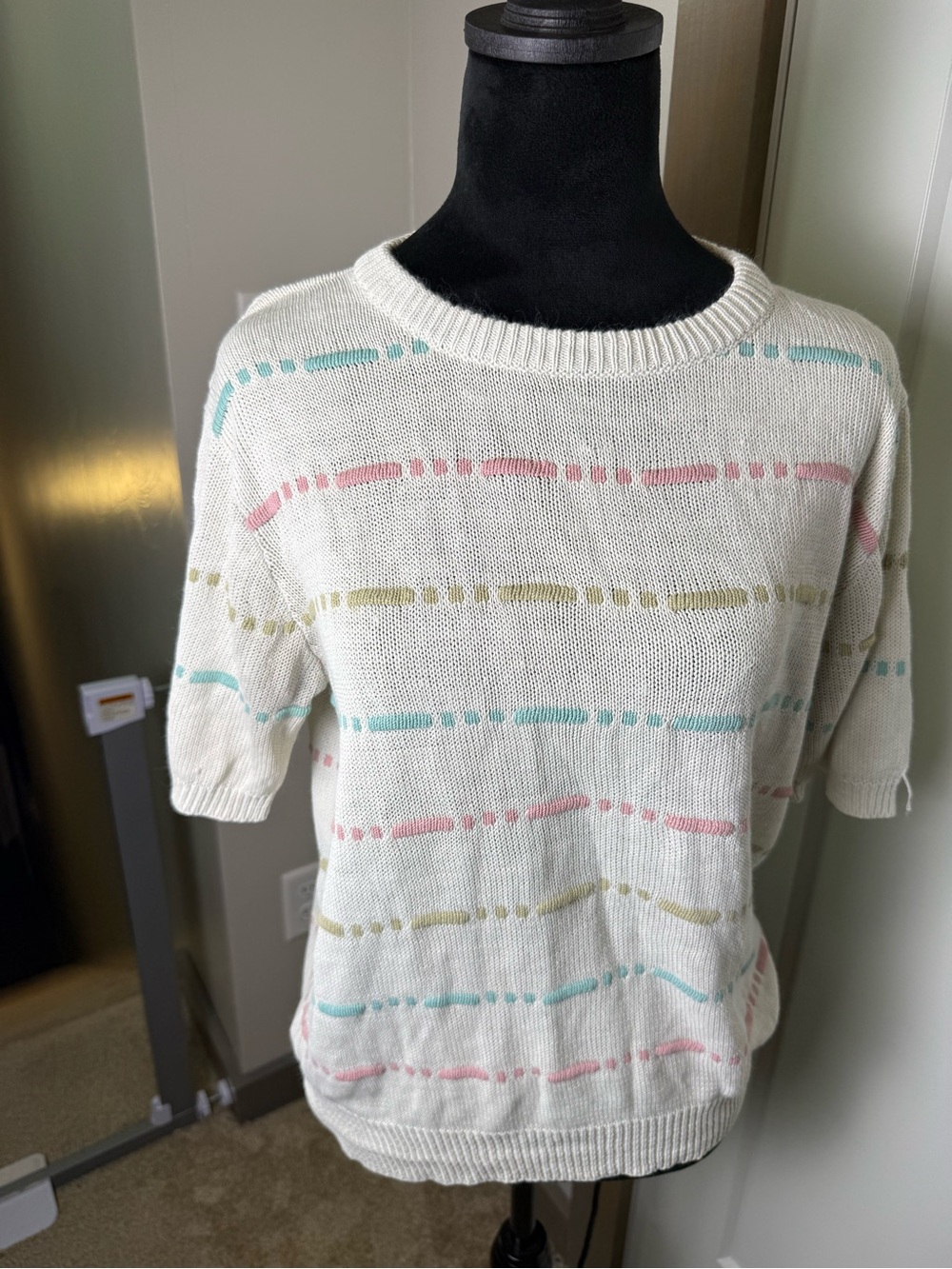 Vintage Country Suburbans White Short Sleeve Knit Sweater Pastel Stripe 90's LG